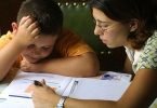 Ayuda a niños en casa